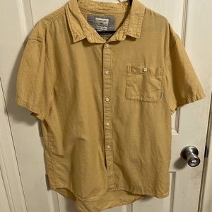 Quicksilver button up